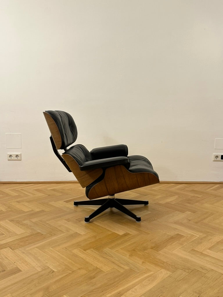 Vitra Eames Lounge Chair