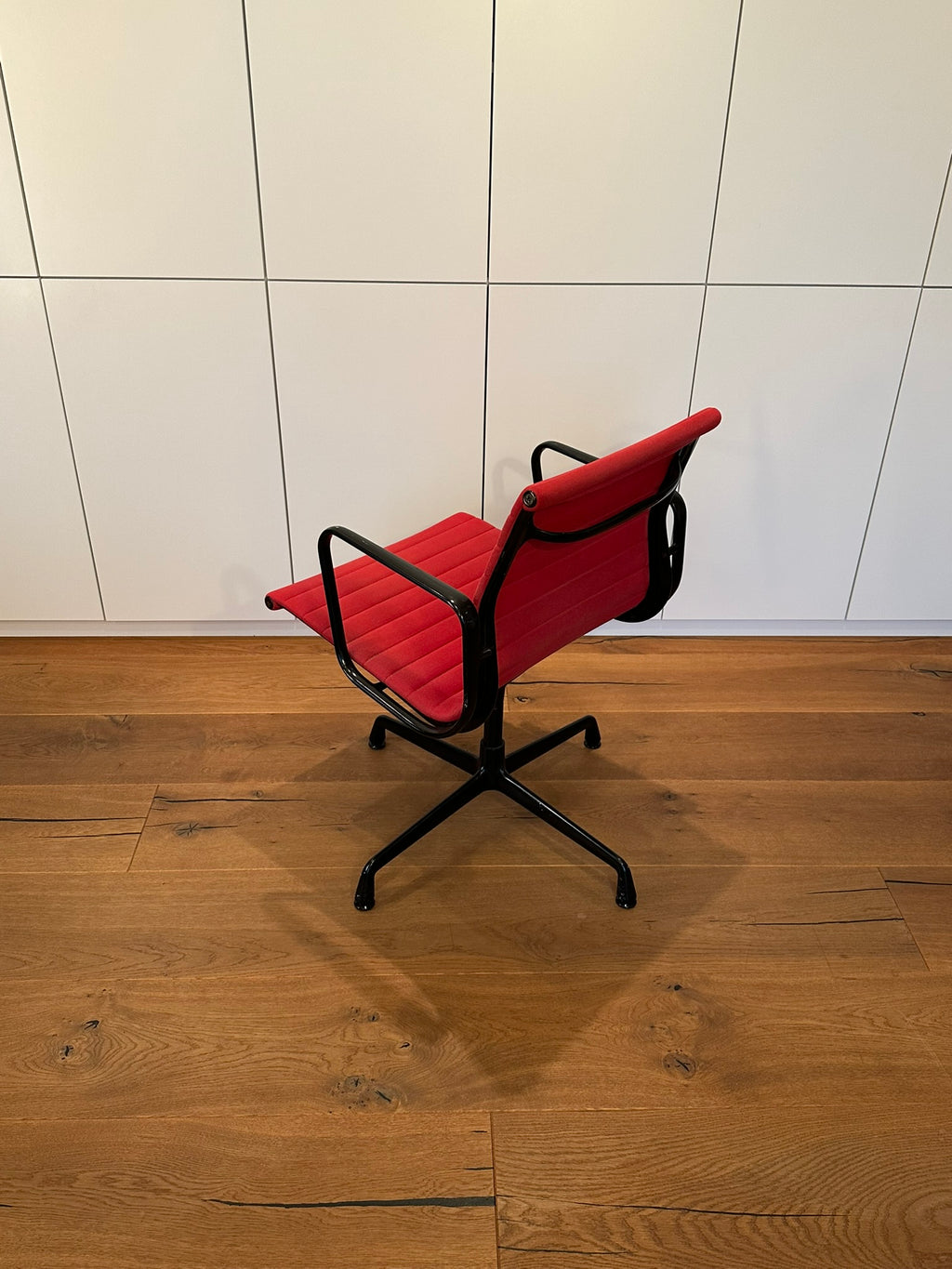 Vitra Herman Miller EA 108 Hopsak