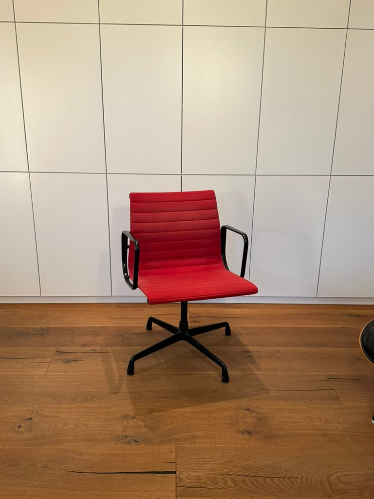 Vitra Herman Miller EA 108 Hopsak