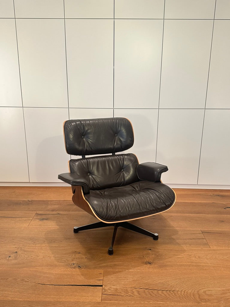 Vitra Eames Lounge Chair