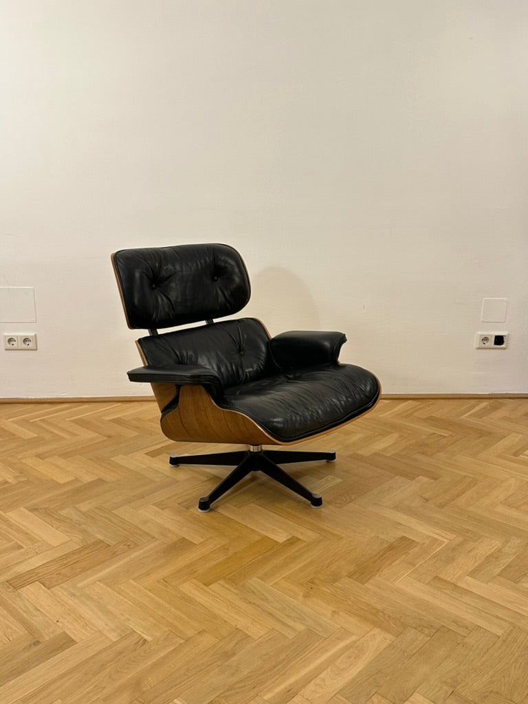 Vitra Eames Lounge Chair