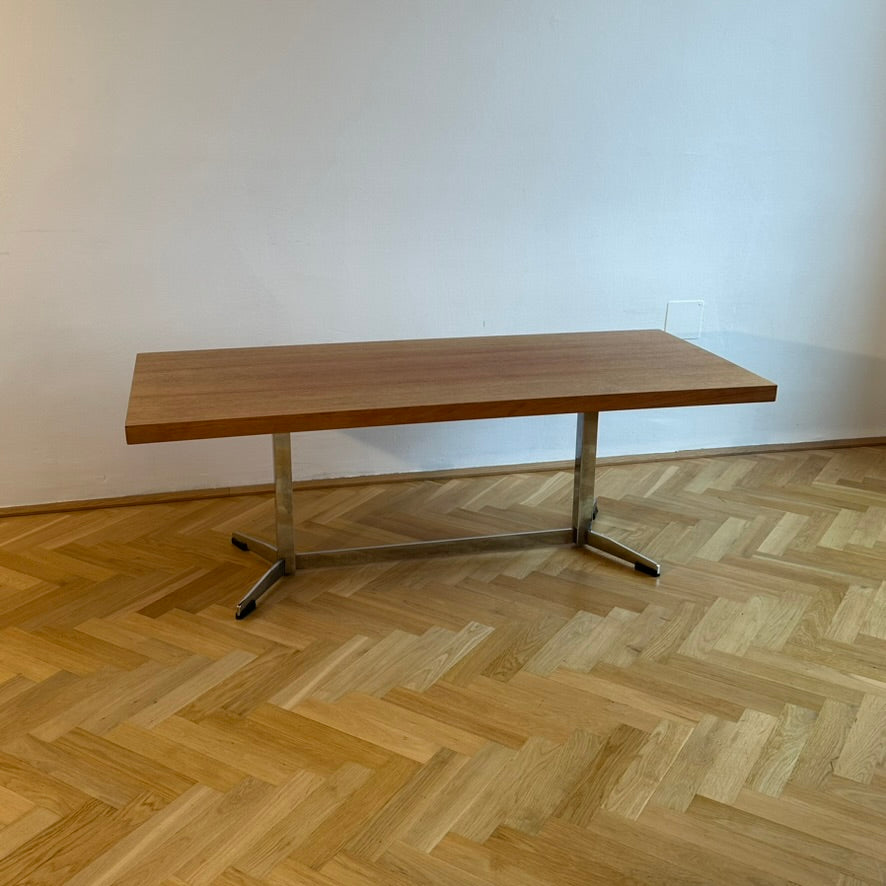 Teakholz-Tisch im Stil der 1960er-Jahre