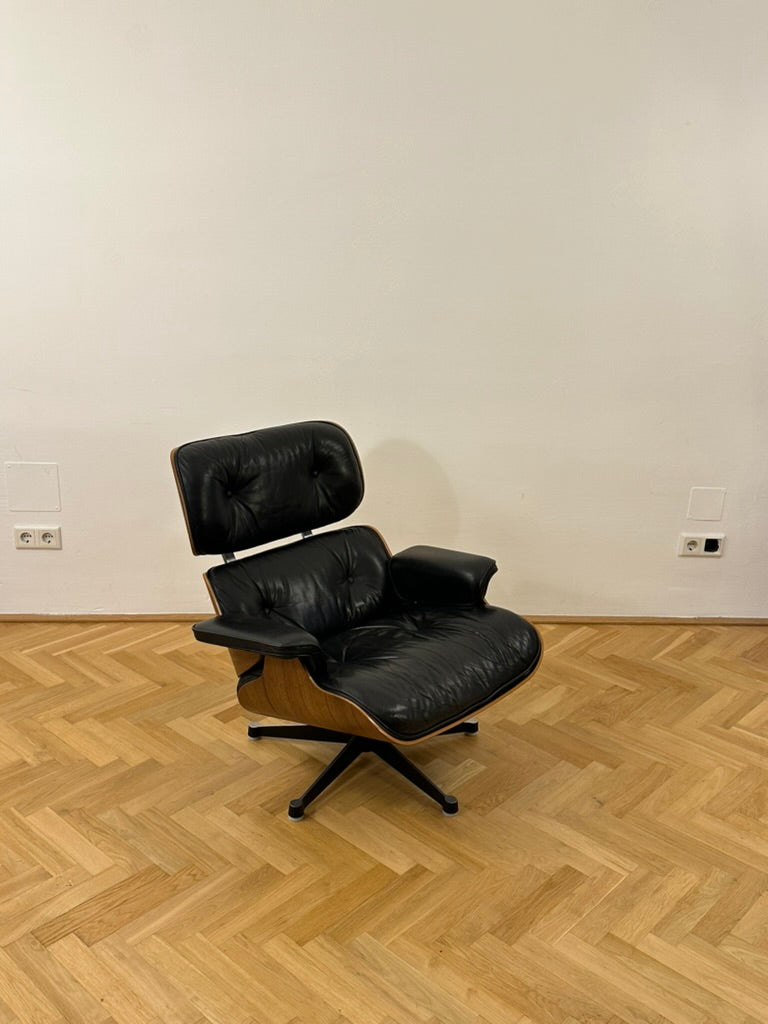 Vitra Eames Lounge Chair