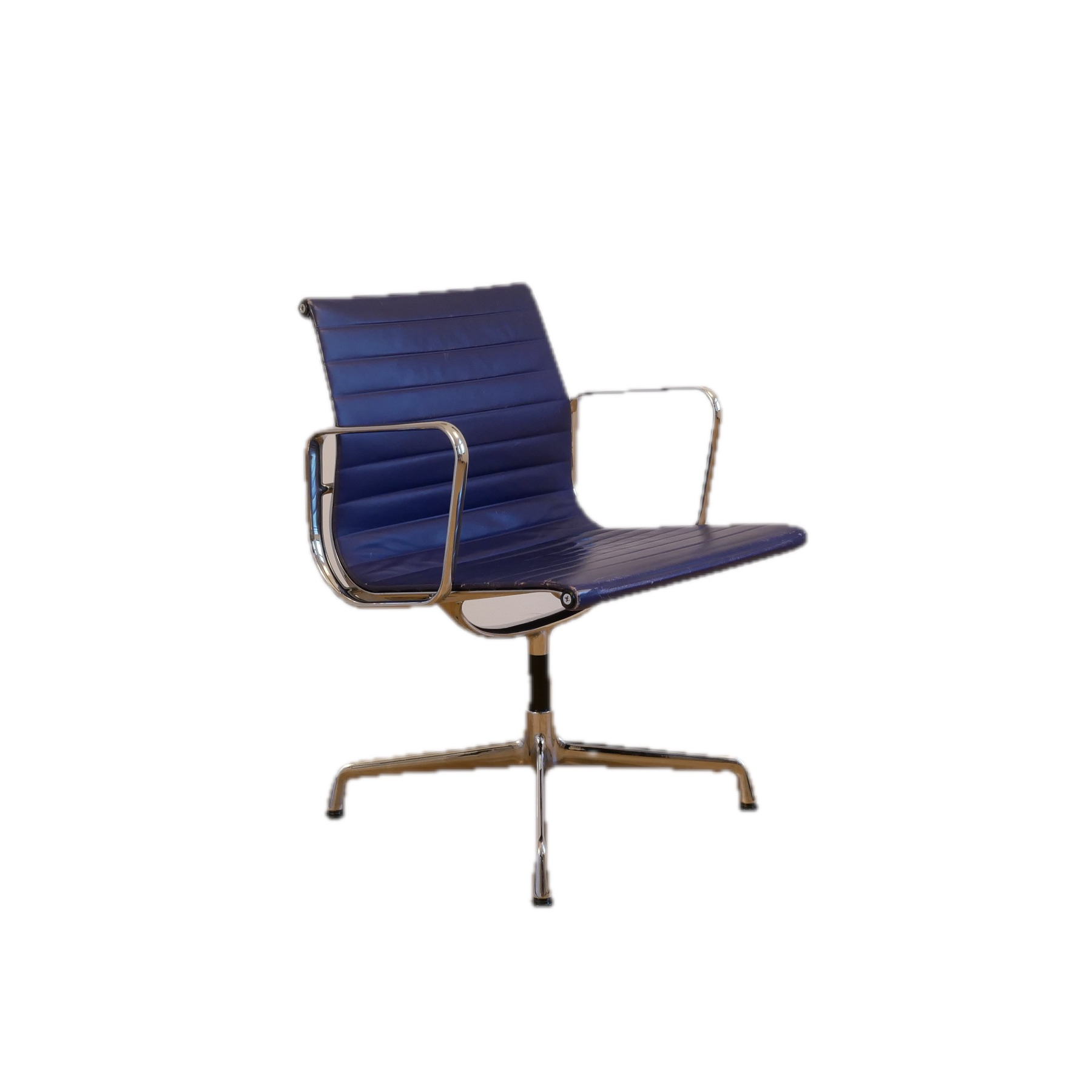 Vitra EA107 - Blaues Leder