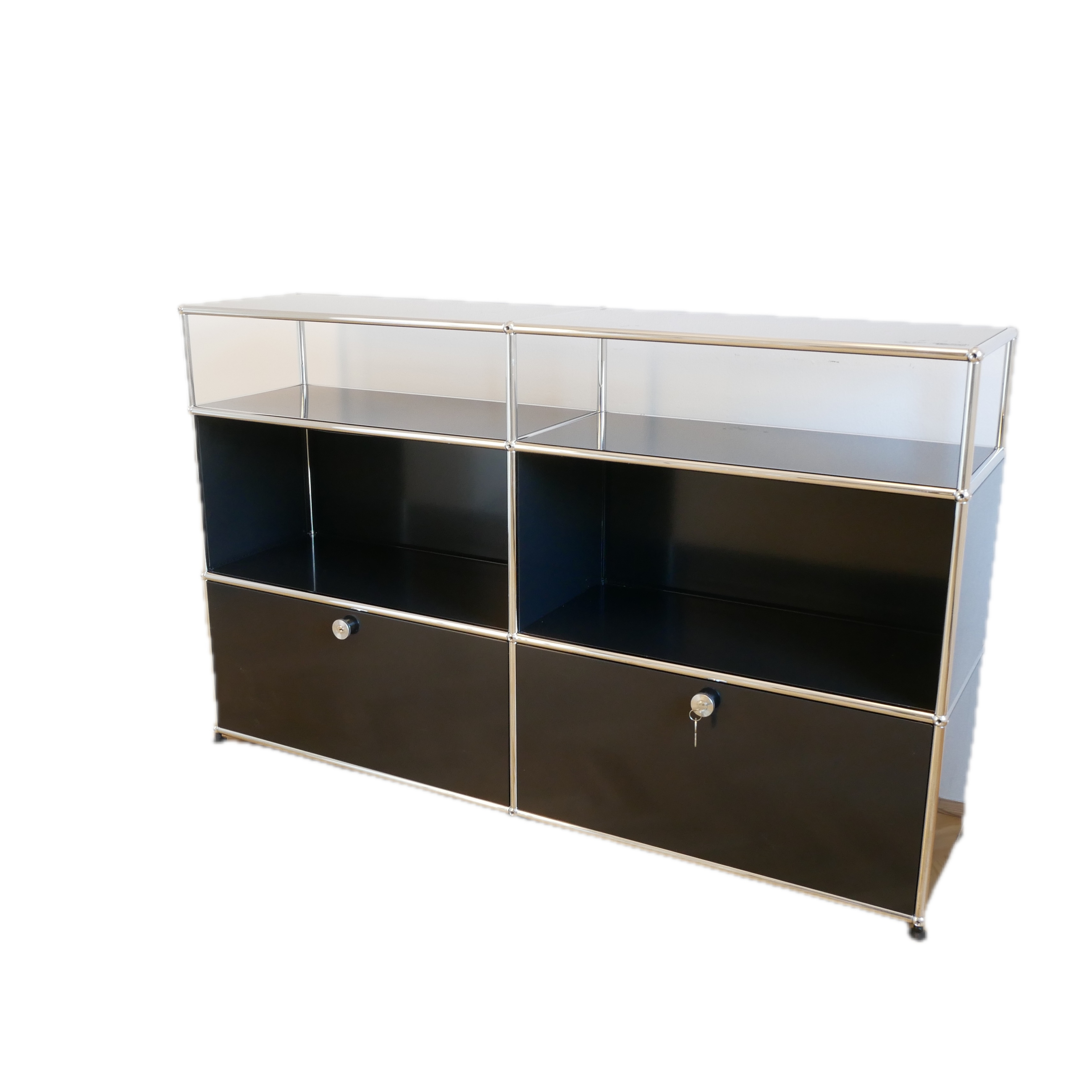 USM Haller Sideboard mit 3 Ebenen - Schwarz